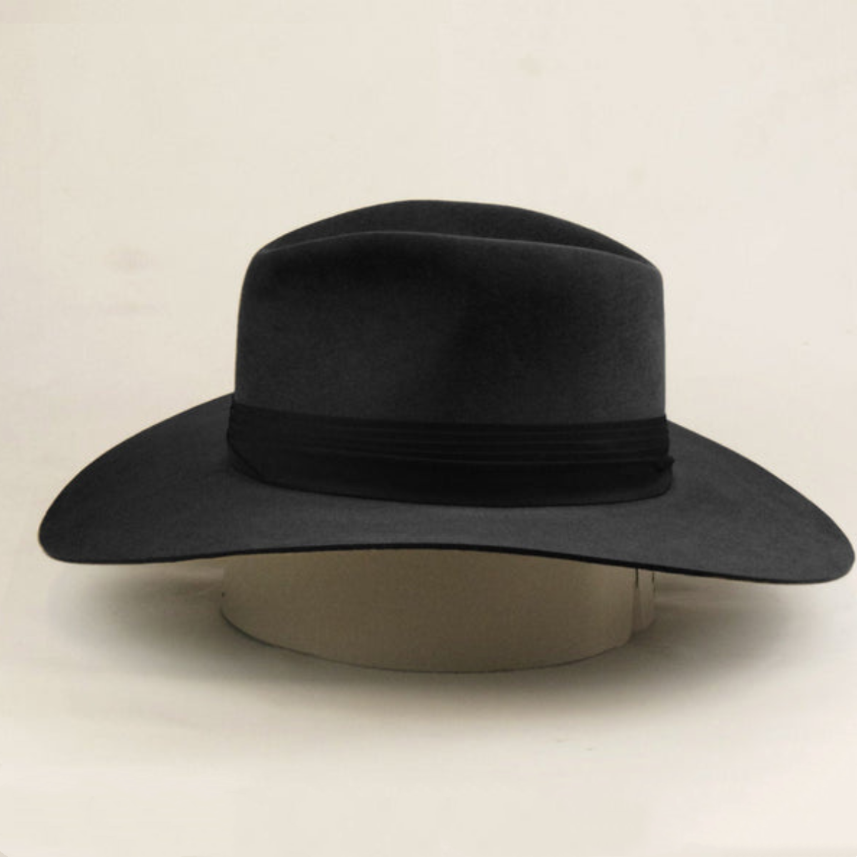 Adventure-Ready Classic Fedora Hat - Image 12