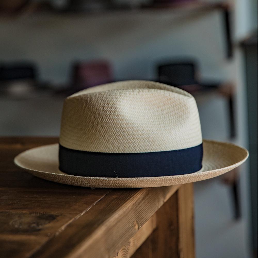 Casual Chic Straw Hat - Image 3