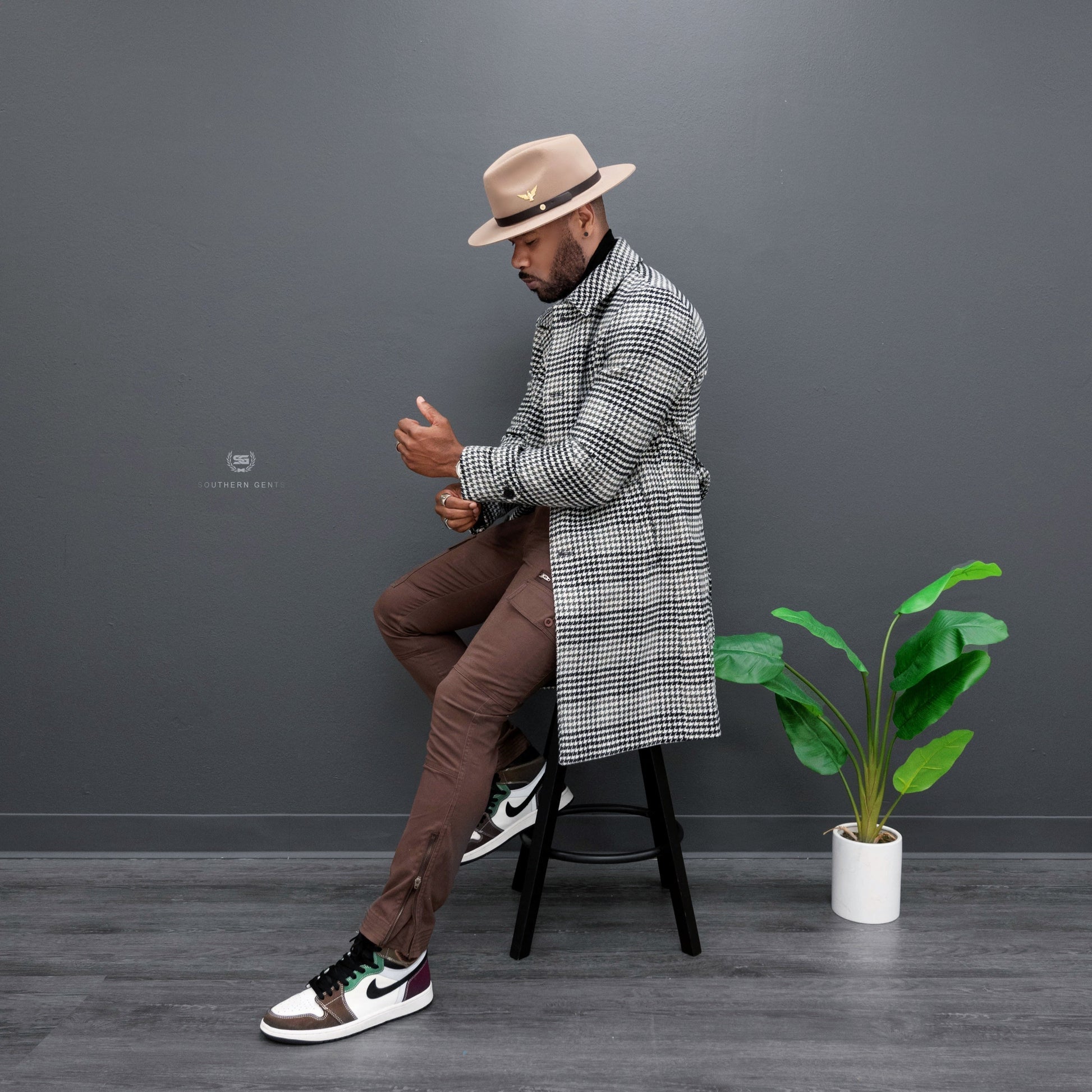 Dapper Men's Felt Fedora Hat Black - Image 28