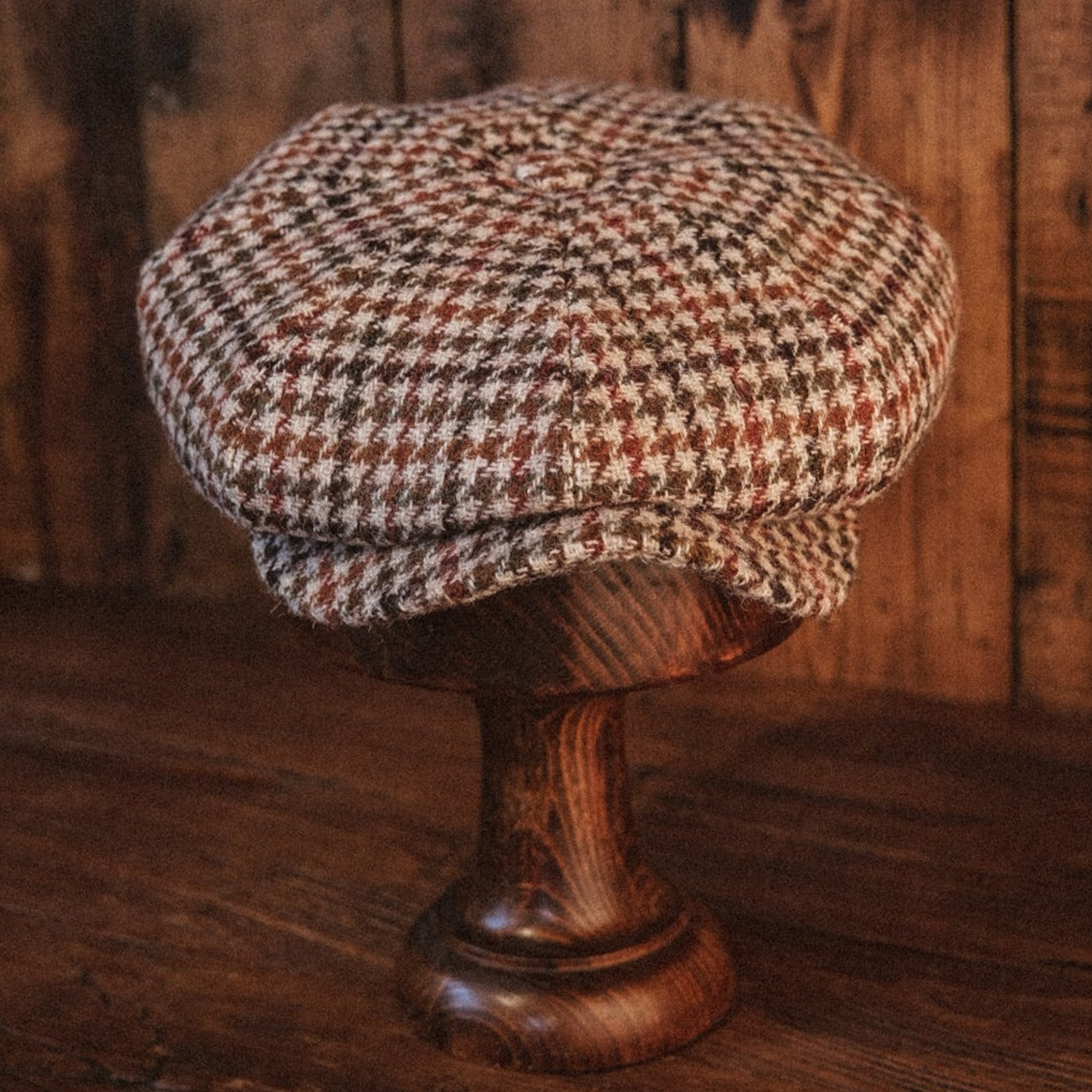 Eight Piece Camel Houndstooth Wool Newsboy Cap - Image 3