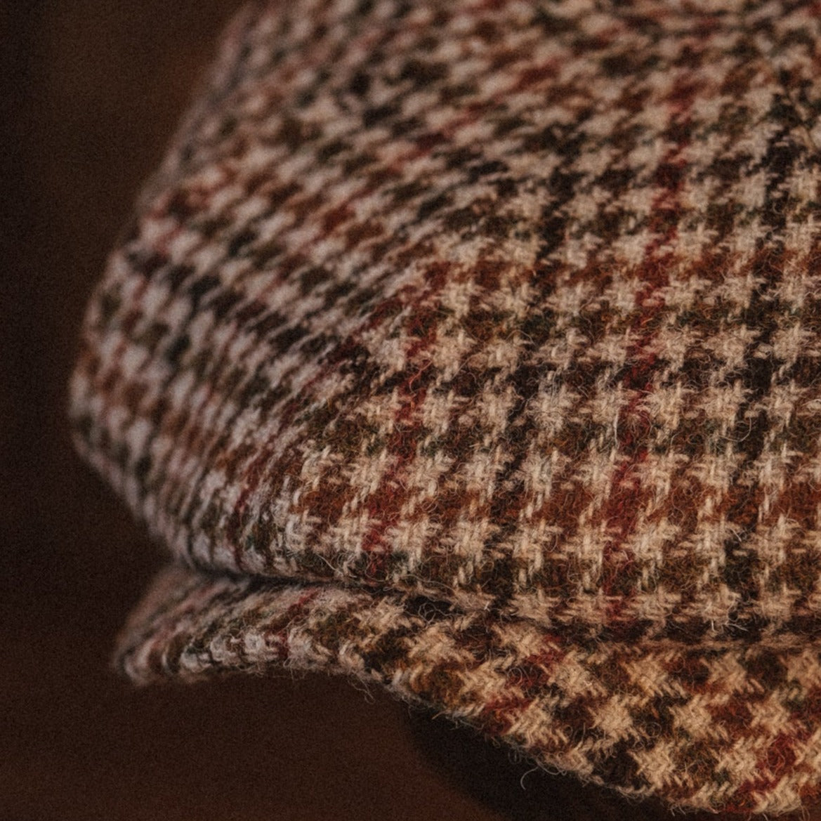 Eight Piece Camel Houndstooth Wool Newsboy Cap - Image 2