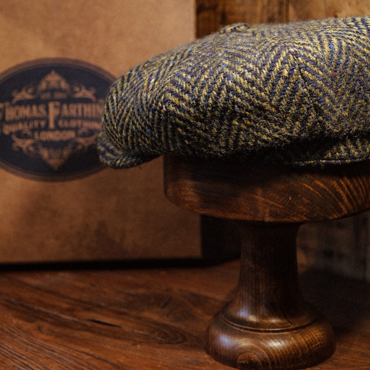 Eight Piece Navy & Green Herringbone Wool Newsboy Cap - Image 7