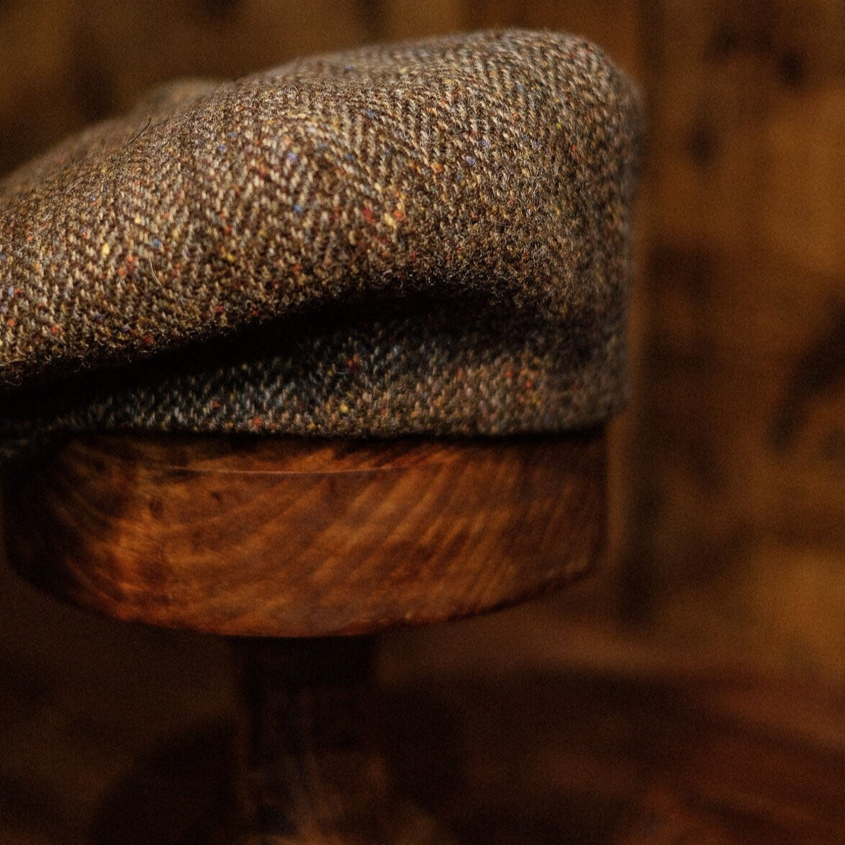 Eight Piece Rust/Red Stripe Wool Newsboy Cap - Image 8