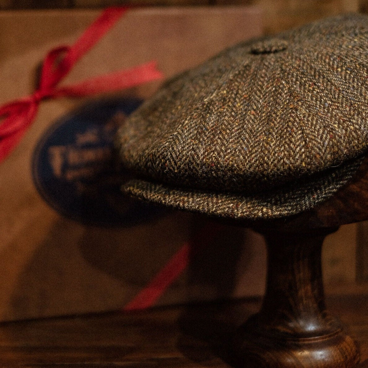 Eight Piece Rust/Red Stripe Wool Newsboy Cap - Image 11