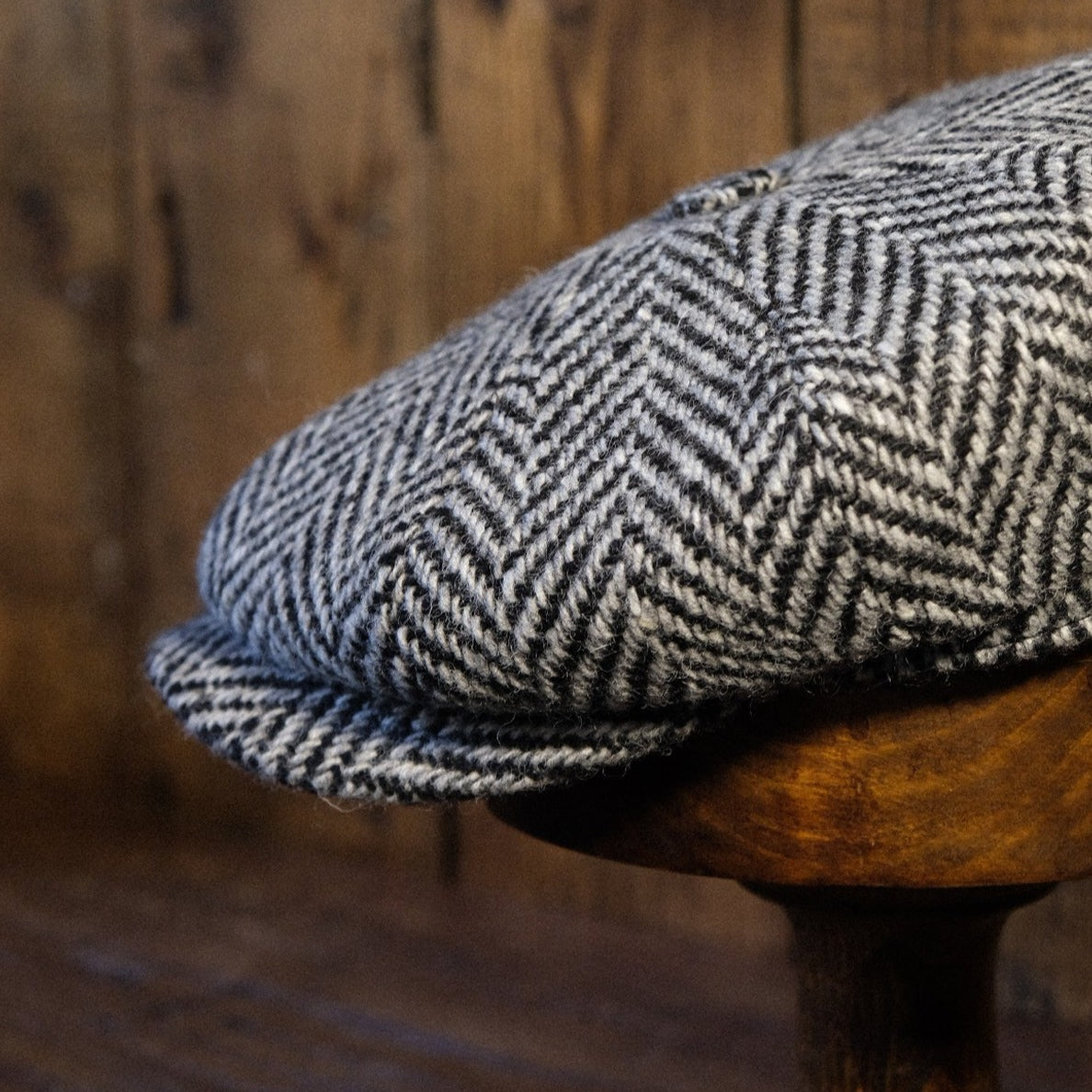 Eight Piece White & Black Herringbone Wool Newsboy Cap - Image 4