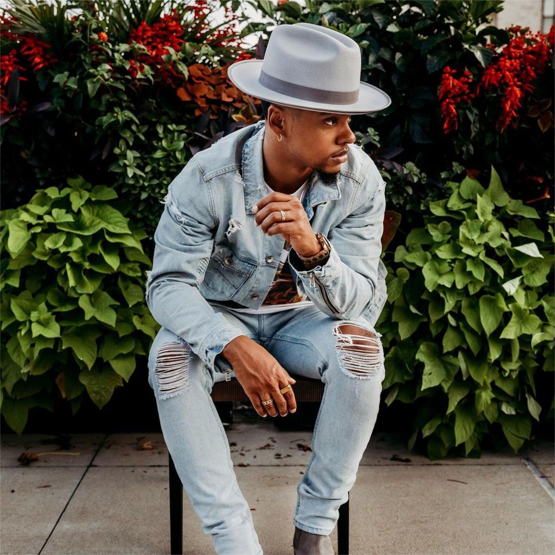 Fashionable Felt Fedora Hat in Sliver Grey - Image 7